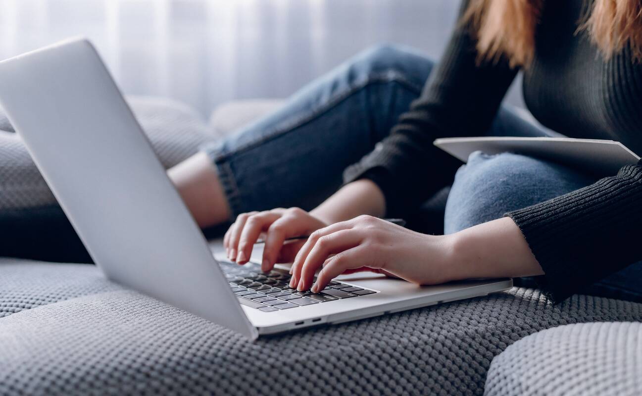 Socialiniuose tinkluose – viliojantys pasiūlymai: pirkėjams kyla nemažai rizikų