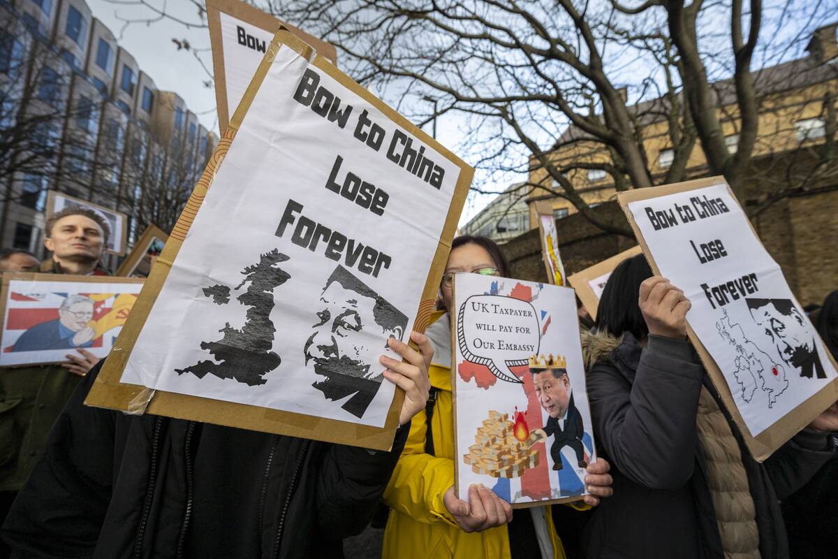 Londonas patvirtino planus dėl prieštaringai vertinamos Kinijos „mega ambasados“