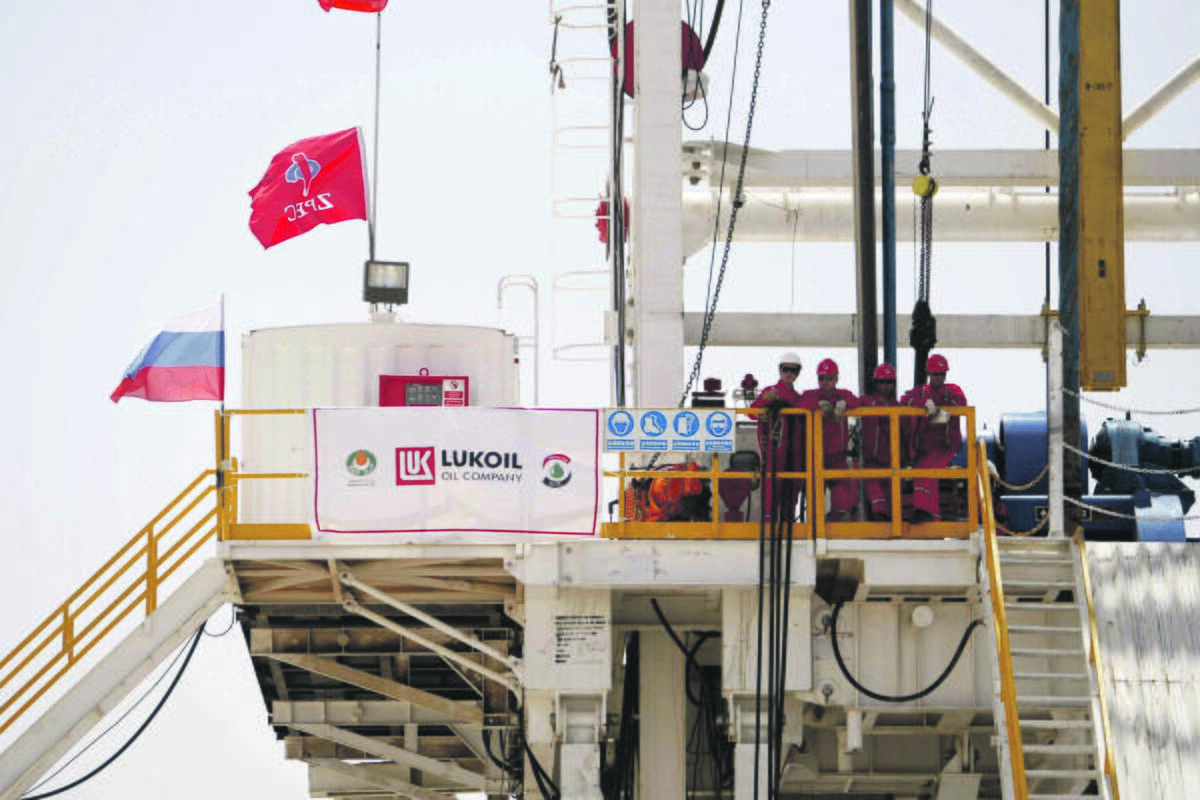 Padariniai: dėl JAV sankcijų „Lukoil“ neišvengiamai praras vieną didžiausių naftos telkinių – „West Qurna-2“ Irake.