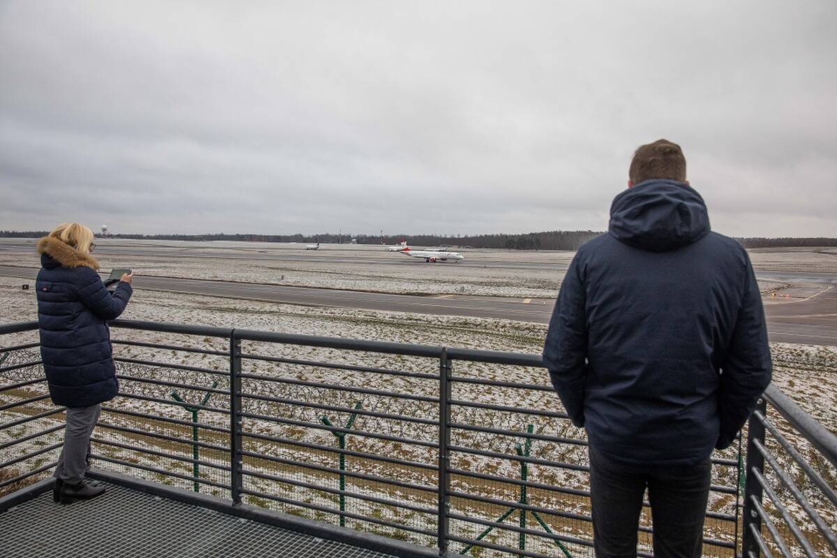 Įspėja keliautojus: Lietuvoje ir Europoje sutrikus skrydžiams dalis jų gali vėluoti