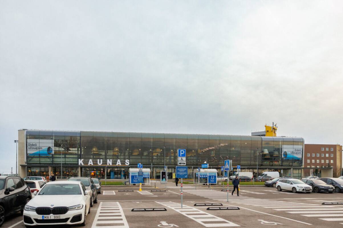 VSAT pareigūnai Kauno oro uoste sulaikė vyrą, vengusį atlikti Lietuvoje paskirtą bausmę