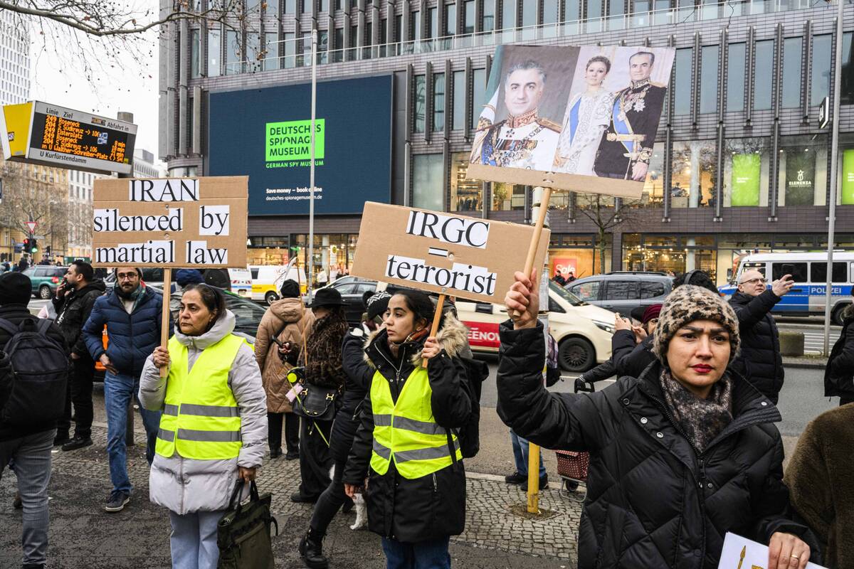 ES dėl susidorojimo ketina įvesti sankcijas aukšto rango Irano revoliucinės gvardijos nariams