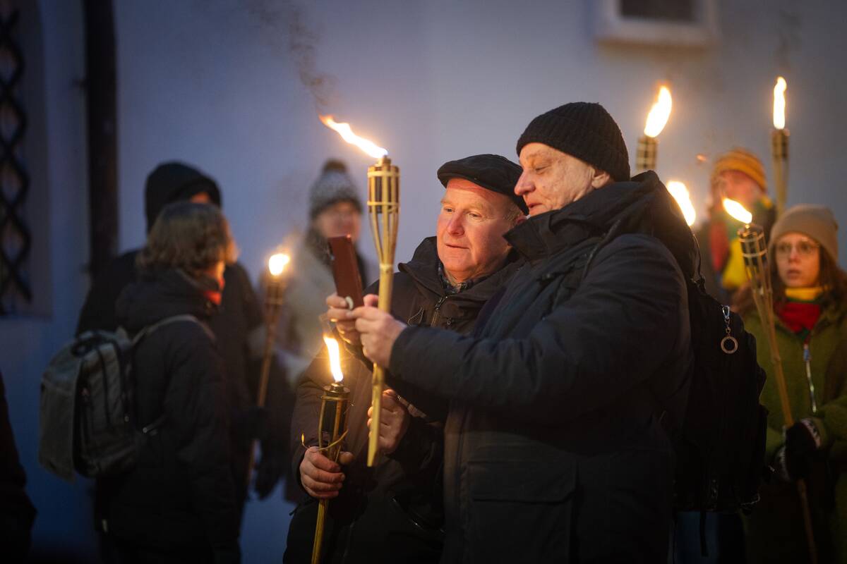 Kasmetinės deglų eitynės Vilniuje – nuo J. Basanavičiaus aikštės iki Lukiškių aikštės