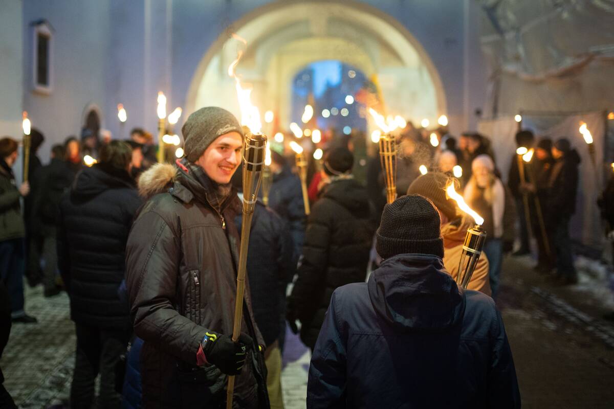 Kasmetinės deglų eitynės Vilniuje – nuo J. Basanavičiaus aikštės iki Lukiškių aikštės