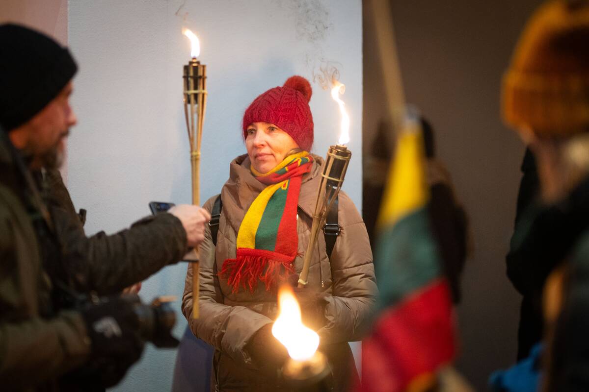 Kasmetinės deglų eitynės Vilniuje – nuo J. Basanavičiaus aikštės iki Lukiškių aikštės