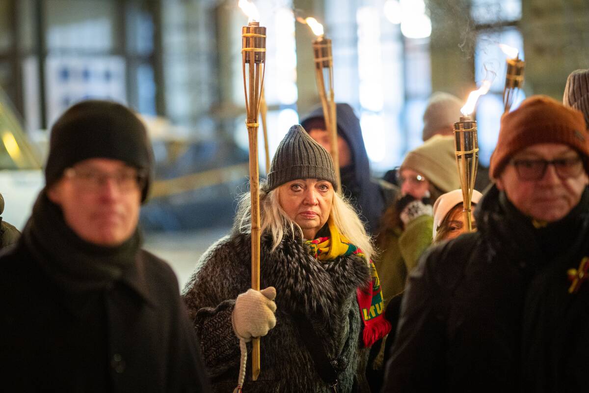 Kasmetinės deglų eitynės Vilniuje – nuo J. Basanavičiaus aikštės iki Lukiškių aikštės