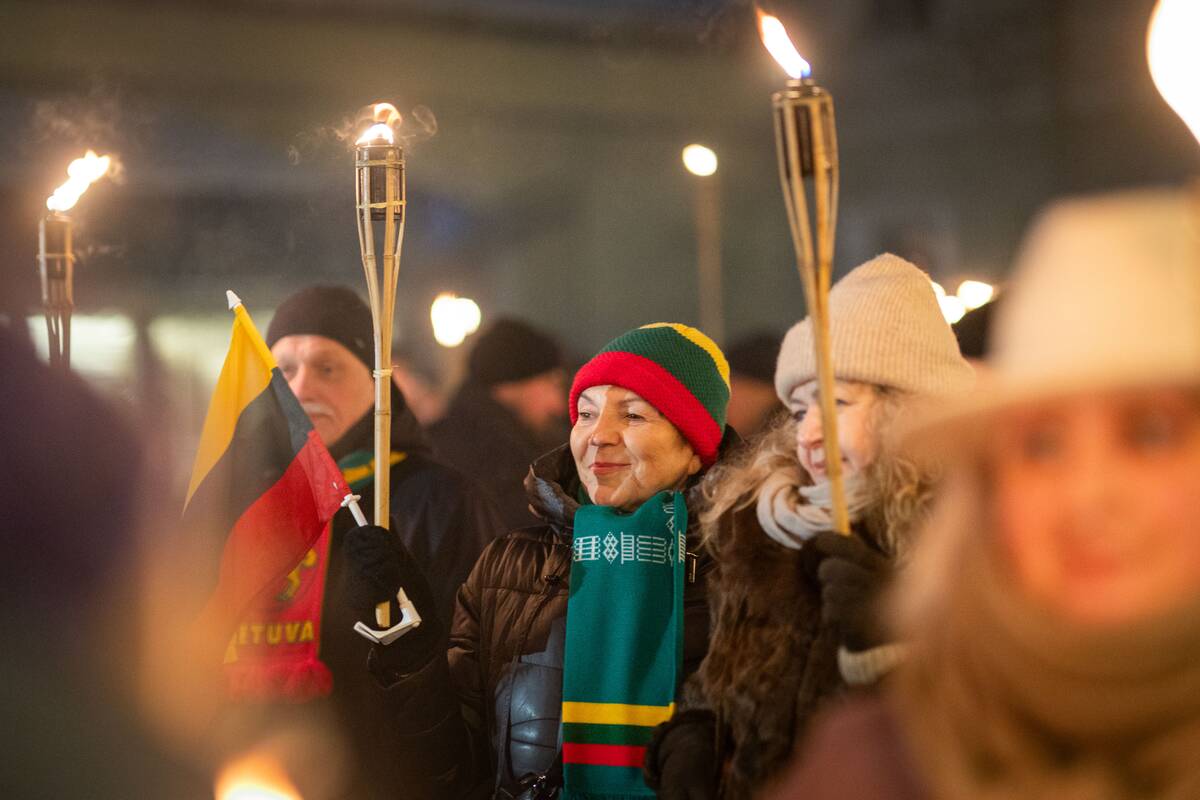 Kasmetinės deglų eitynės Vilniuje – nuo J. Basanavičiaus aikštės iki Lukiškių aikštės