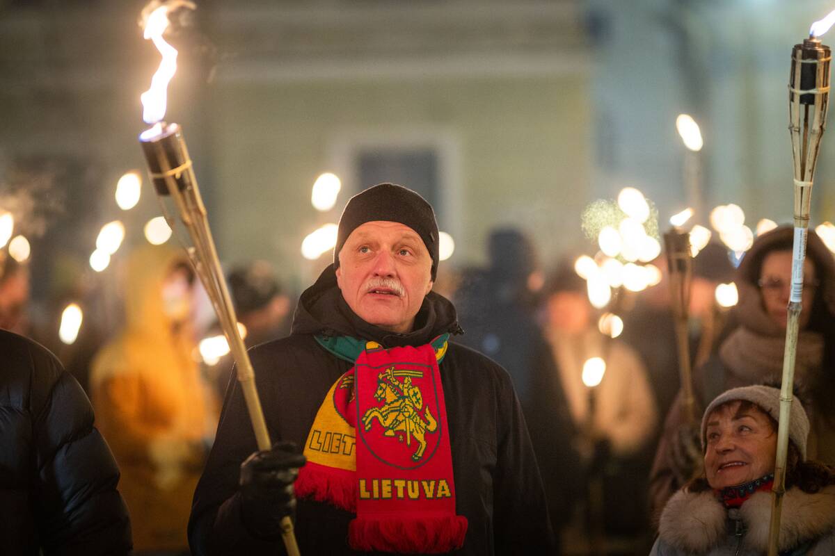 Kasmetinės deglų eitynės Vilniuje – nuo J. Basanavičiaus aikštės iki Lukiškių aikštės
