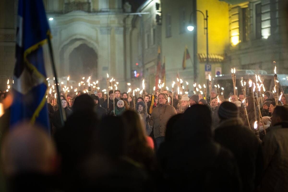 Kasmetinės deglų eitynės Vilniuje – nuo J. Basanavičiaus aikštės iki Lukiškių aikštės