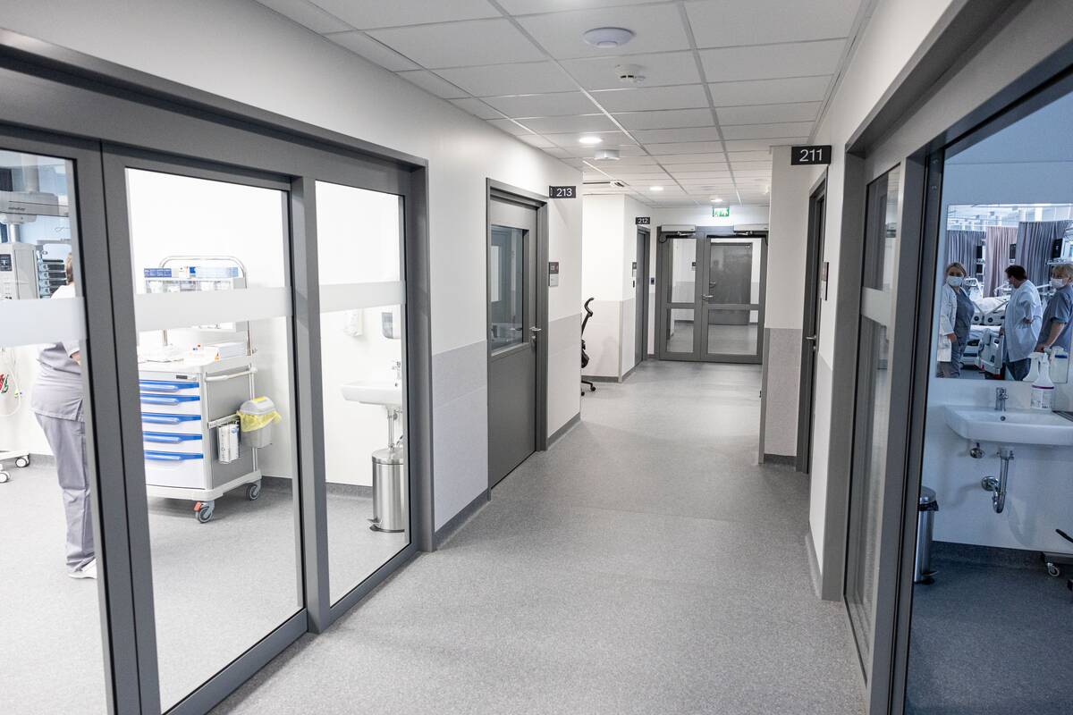 Vilniaus miesto klinikinės ligoninės operacinių, reanimacijos ir hemodializės korpuso atidarymas
