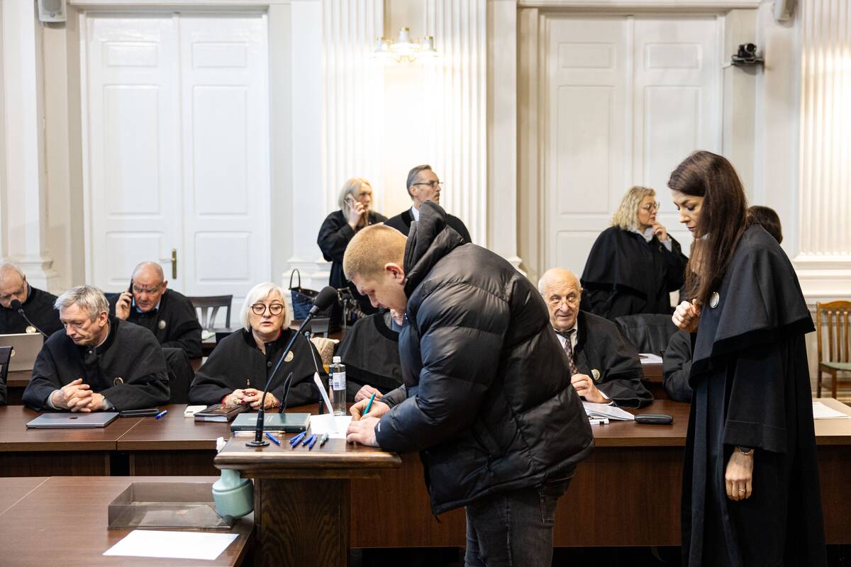 Riaušių prie Seimo bylos nagrinėjimas Vilniaus apygardos teisme