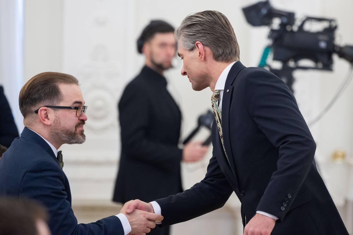 Valstybės apdovanojimų įteikimo ceremonija