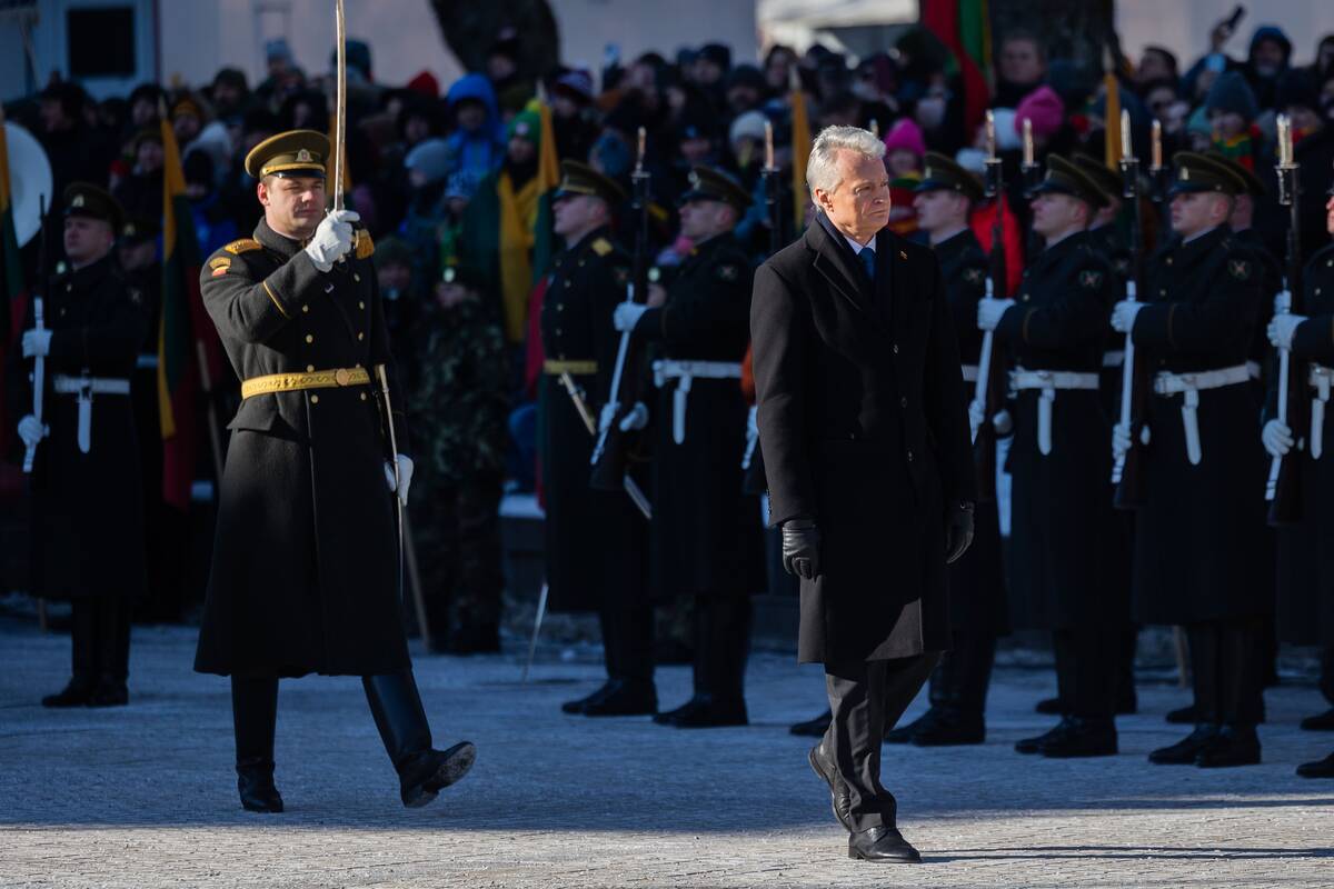 Vėliavų pakėlimo ceremonija
