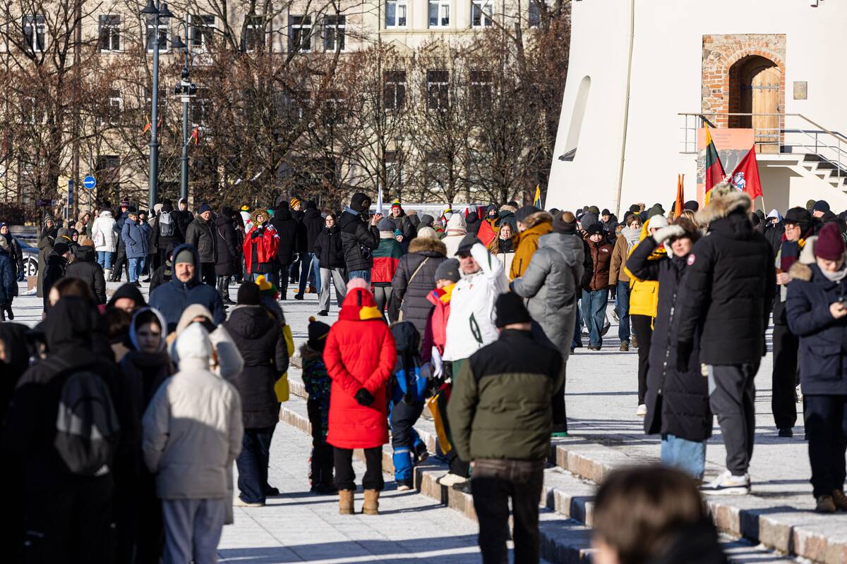 Šventinė Vasario 16-osios jaunimo eisena „Lietuvos valstybės keliu“