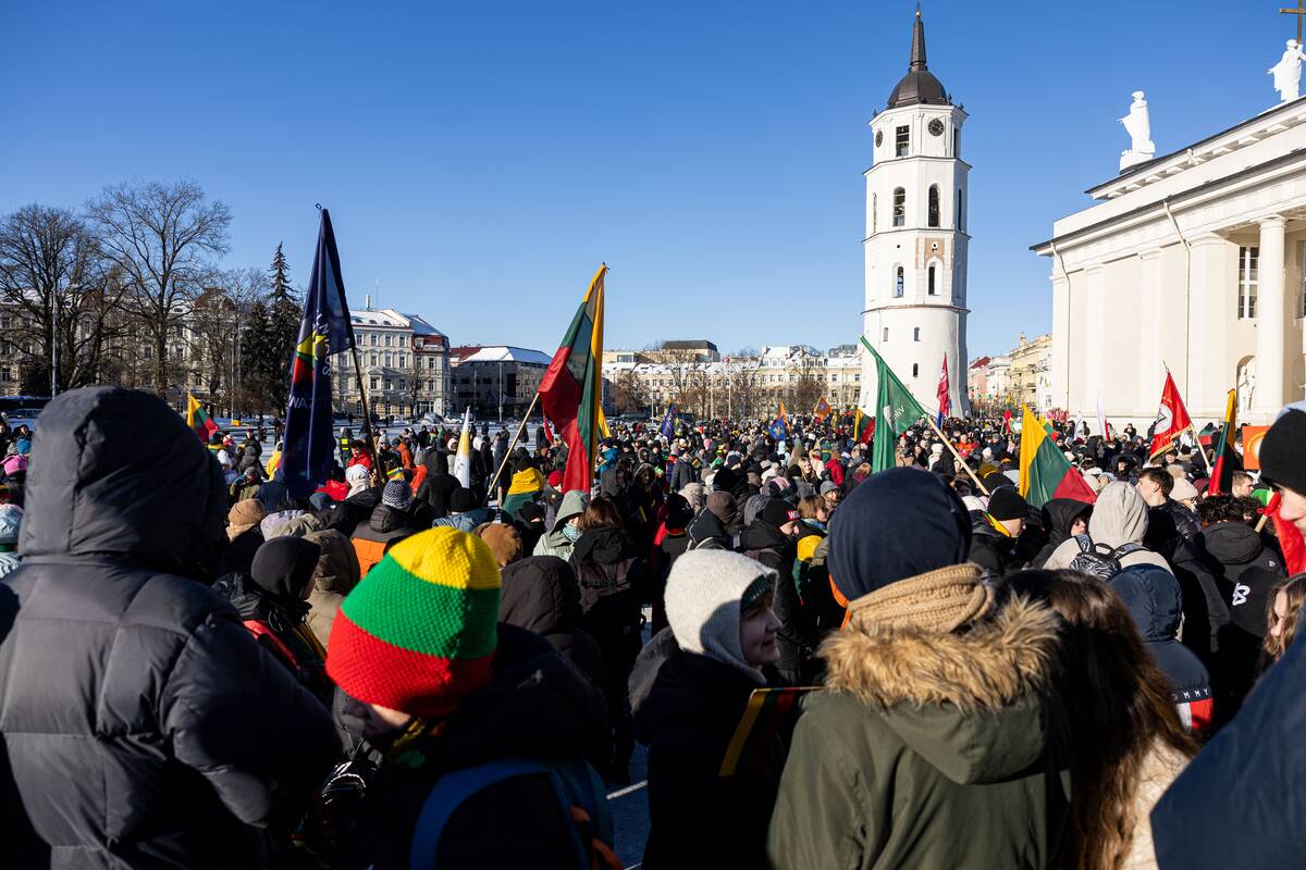 Šventinė Vasario 16-osios jaunimo eisena „Lietuvos valstybės keliu“