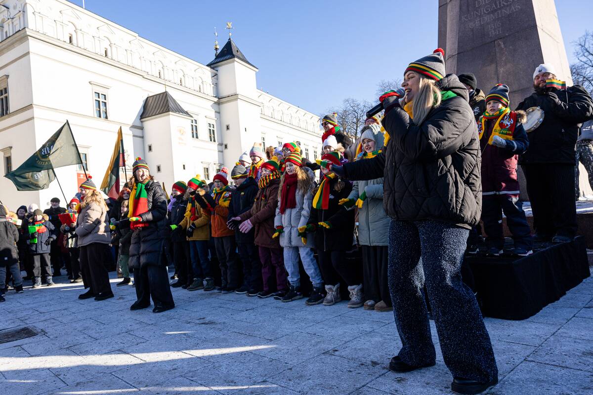 Šventinė Vasario 16-osios jaunimo eisena „Lietuvos valstybės keliu“