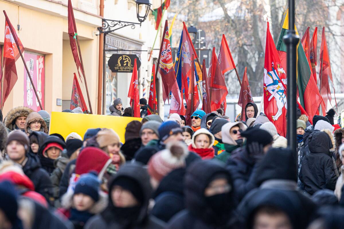 Šventinė Vasario 16-osios jaunimo eisena „Lietuvos valstybės keliu“