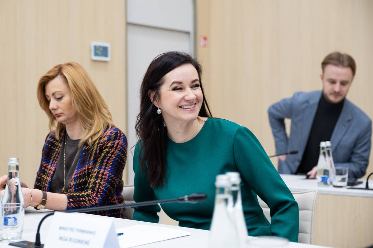 Premjerė susitiko su Vilniaus rajono savivaldybės vadovybe