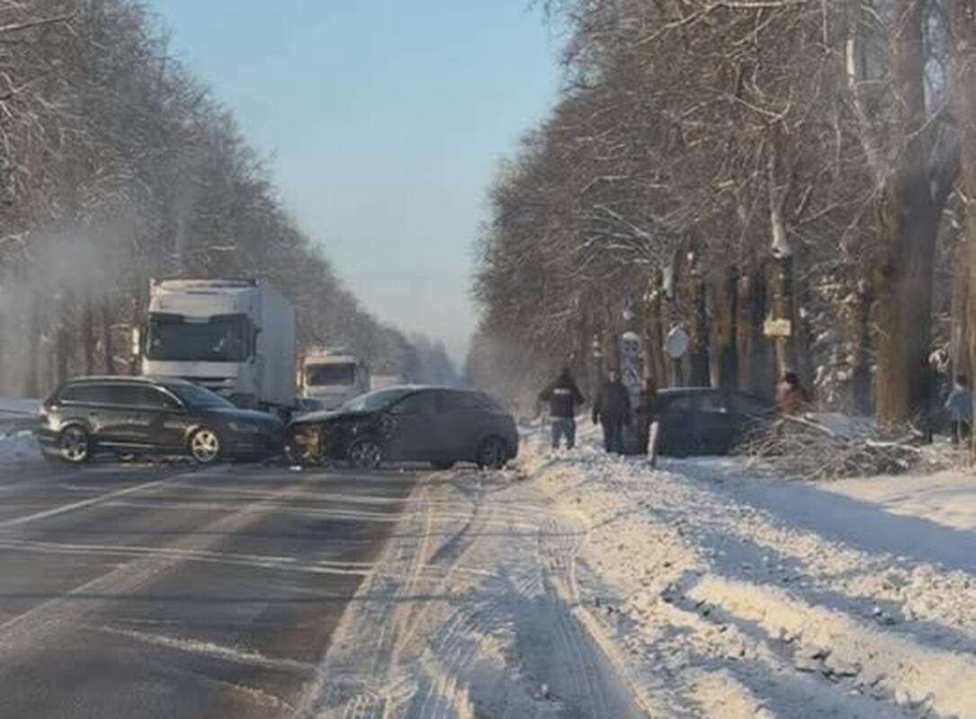 
<span>Jonavoje – dviejų automobilių susidūrimas</span>
