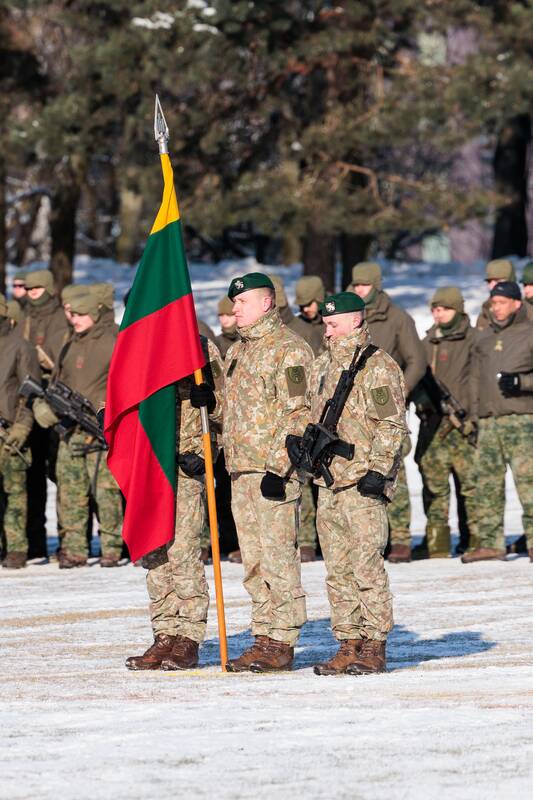Vokietijos brigadai iškilmingai perduota kovinė vėliava