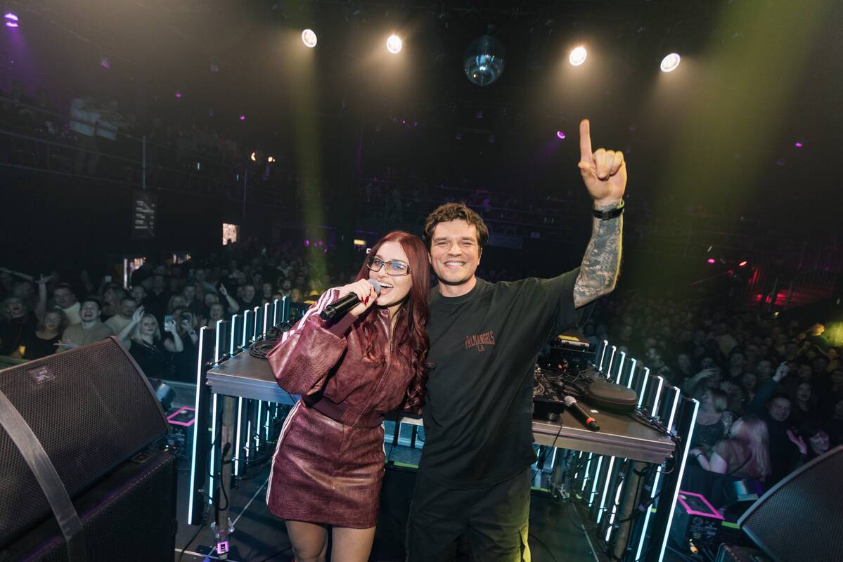 Valentino naktį Klaipėdoje – įspūdingas „Jovani & Friends“ šou