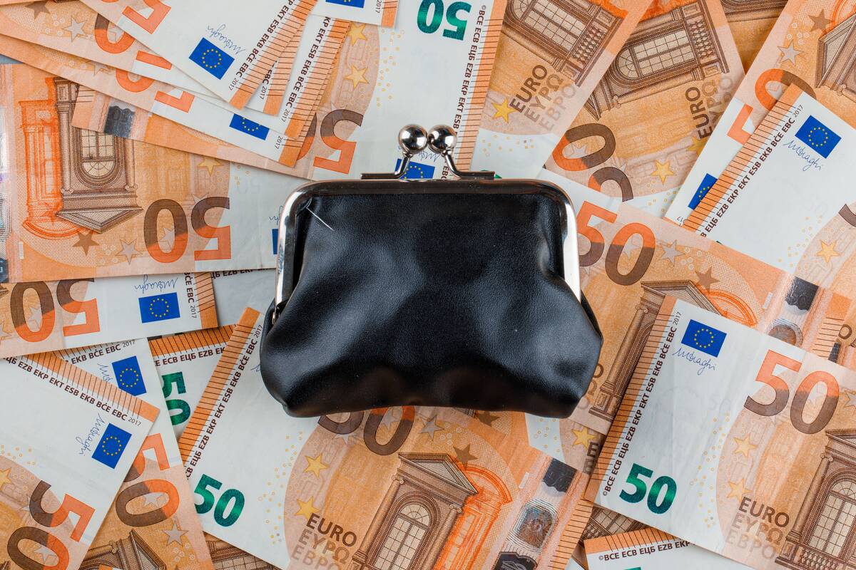 
<span>Nuo sukčių vis nukenčia klaipėdiečiai: senyva moteris atidavė kelis tūkstančius eurų</span>
