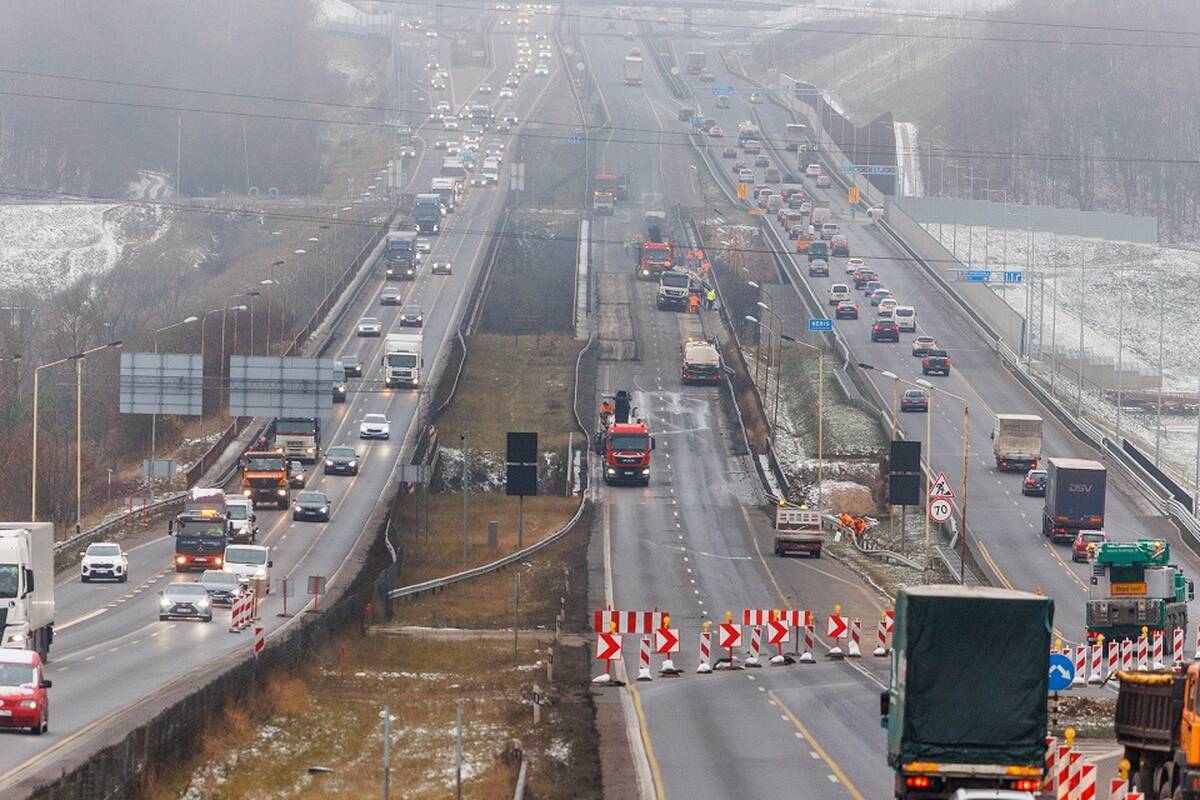 
<span>180 mln. eurų iš Kelių fondo – šių kelių ir tiltų tvarkymui </span>
