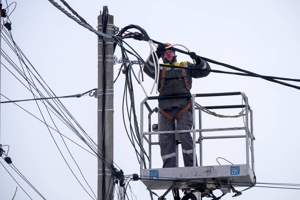 
<span>Rusija surengė didžiausią šiais metais ataką prieš Ukrainos energetikos sektorių</span>
