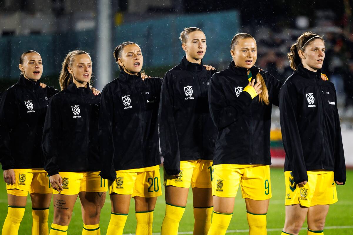 
<span>Moterų rinktinė pradės pasirodymą pasaulio čempionato atrankoje</span>
