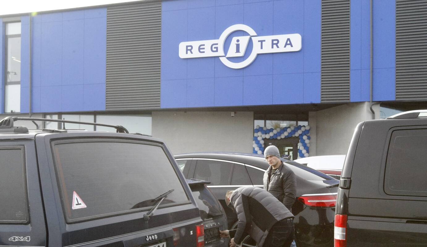 Pokyčiai: šeštadieniais registruoti įsigyto automobilio nuo šiol nebus įmanoma, „Regitra“ skelbia, kad savaitgalį nuo šiol nebedirbs.