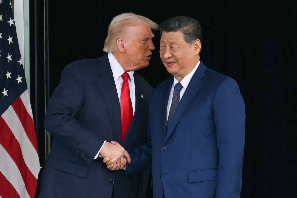 
<span>Kodėl vos su Putinu pasikalbėjęs Xi netrukus skambino Trumpui?</span>
