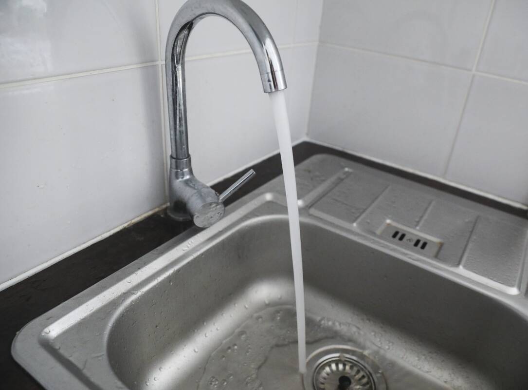 
<span>Dėl šalčio kai kurie namų ūkiai vis dar neturi vandens</span>
