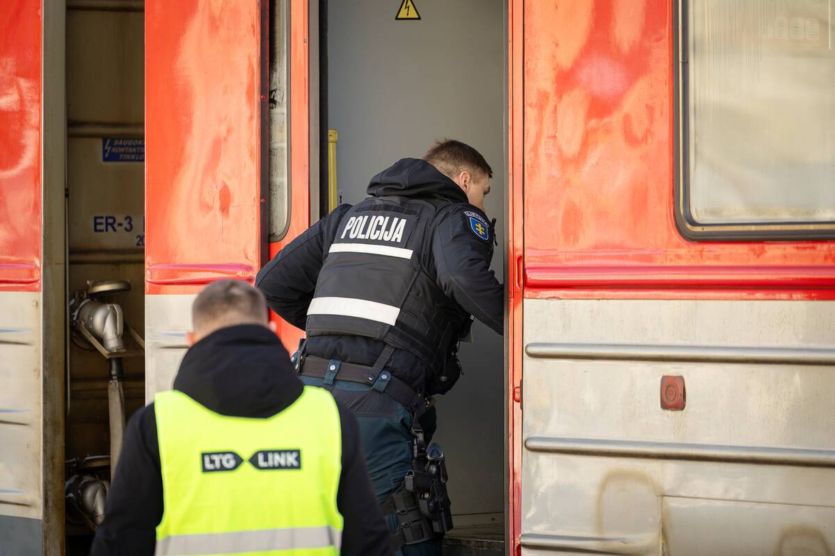 Pratybos Kauno geležinkelio stotyje
