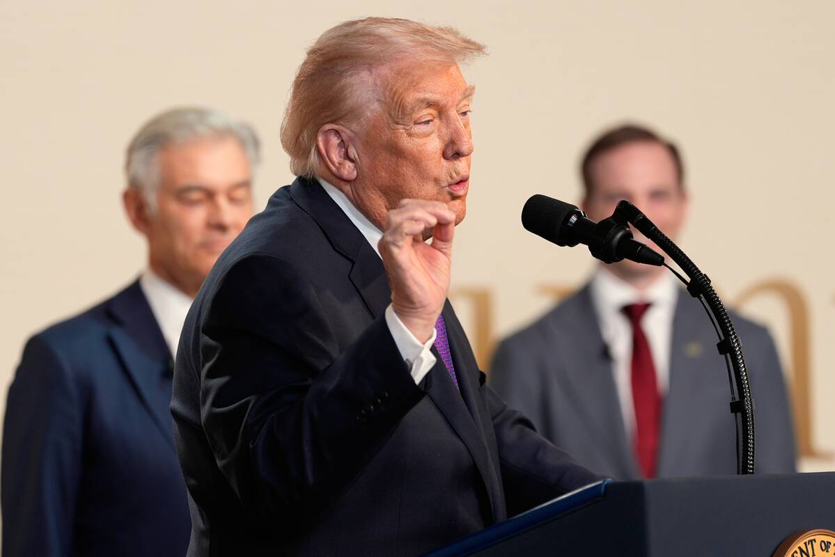 
<span>Trumpas sako, kad jam reikia laimėti rinkimus, kad patenkintų savo ego</span>
