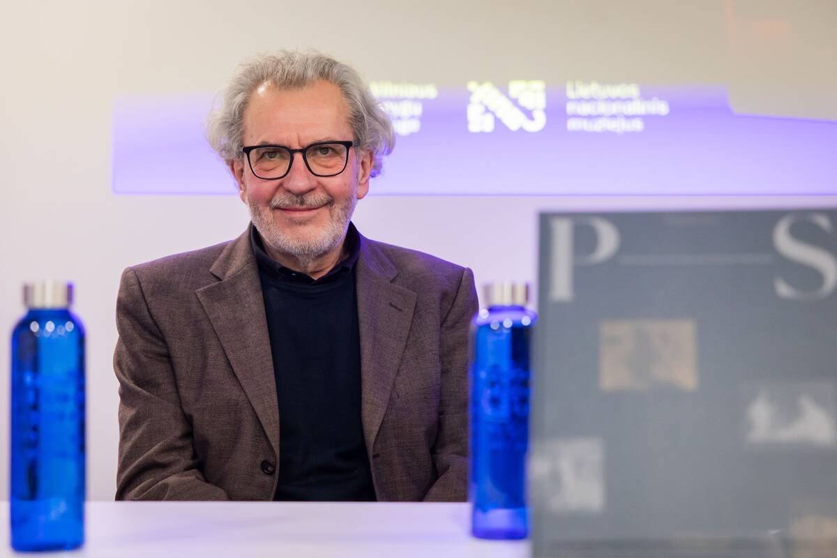 Arūno Baltėno fotografijų knygos „Nuo pirmadienio iki sekmadienio“ pristatymas