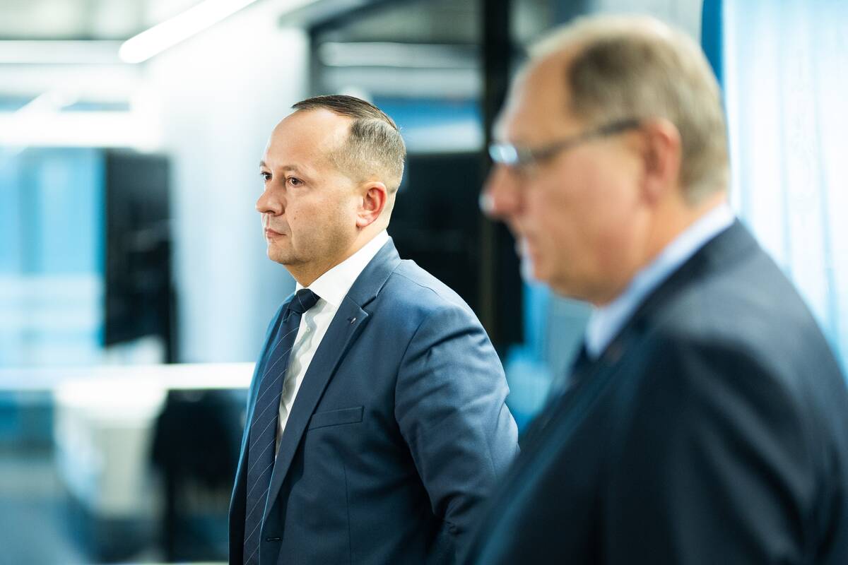 Spaudos konferencija generalinėje prokuratūroje – užsidegančių siuntų tyrimas