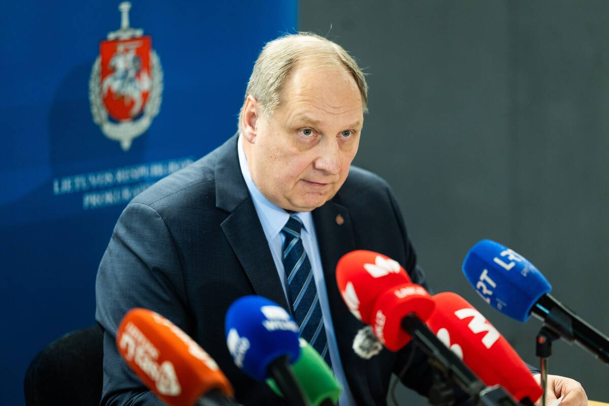 Spaudos konferencija generalinėje prokuratūroje – užsidegančių siuntų tyrimas