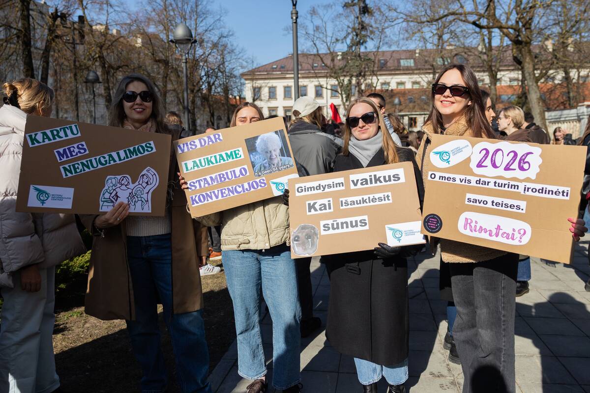 Dešimtosios Tarptautinės moterų solidarumo dienos eitynės