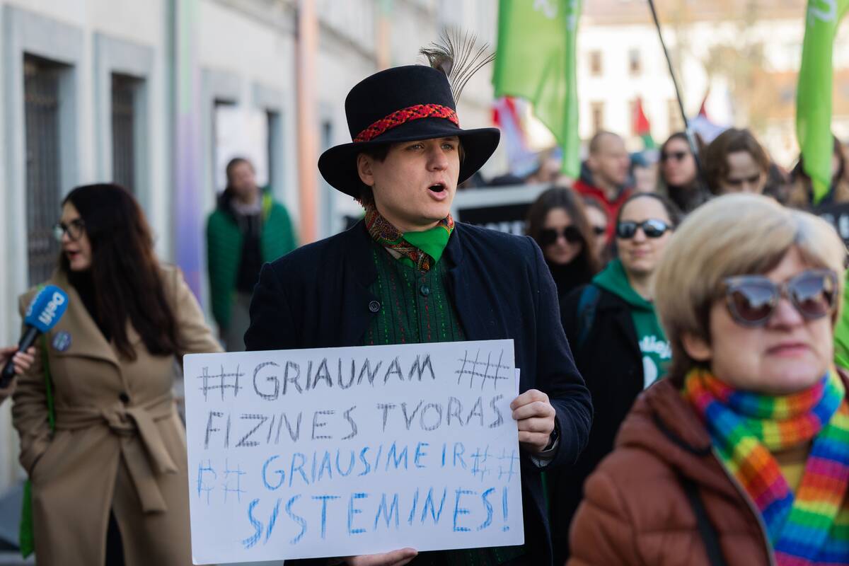 Dešimtosios Tarptautinės moterų solidarumo dienos eitynės
