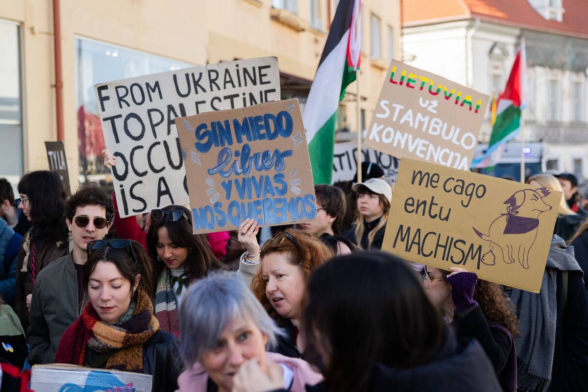 Dešimtosios Tarptautinės moterų solidarumo dienos eitynės