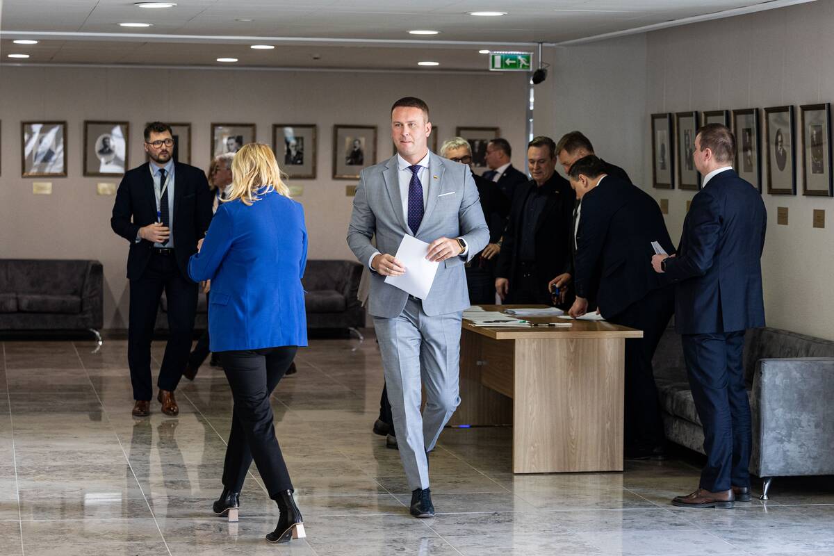 Balsavimas dėl nepasitikėjimo Seimo pirmininku Juozu Oleku