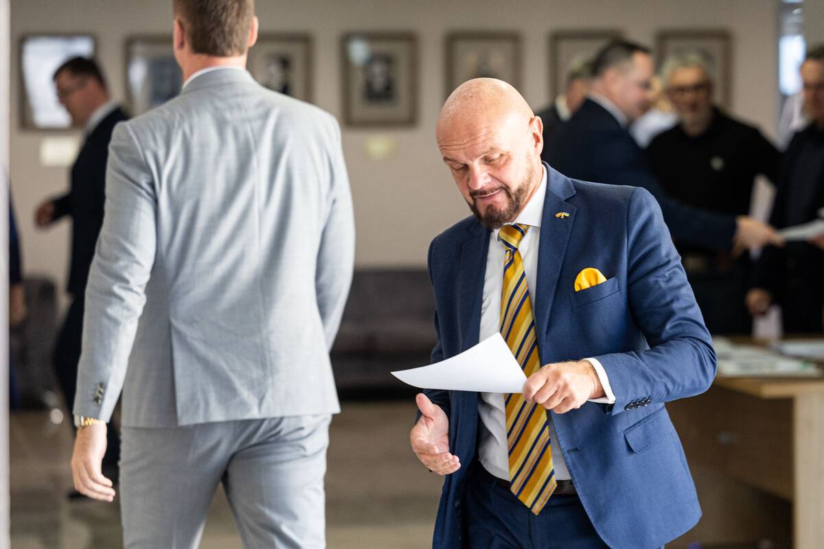Balsavimas dėl nepasitikėjimo Seimo pirmininku Juozu Oleku