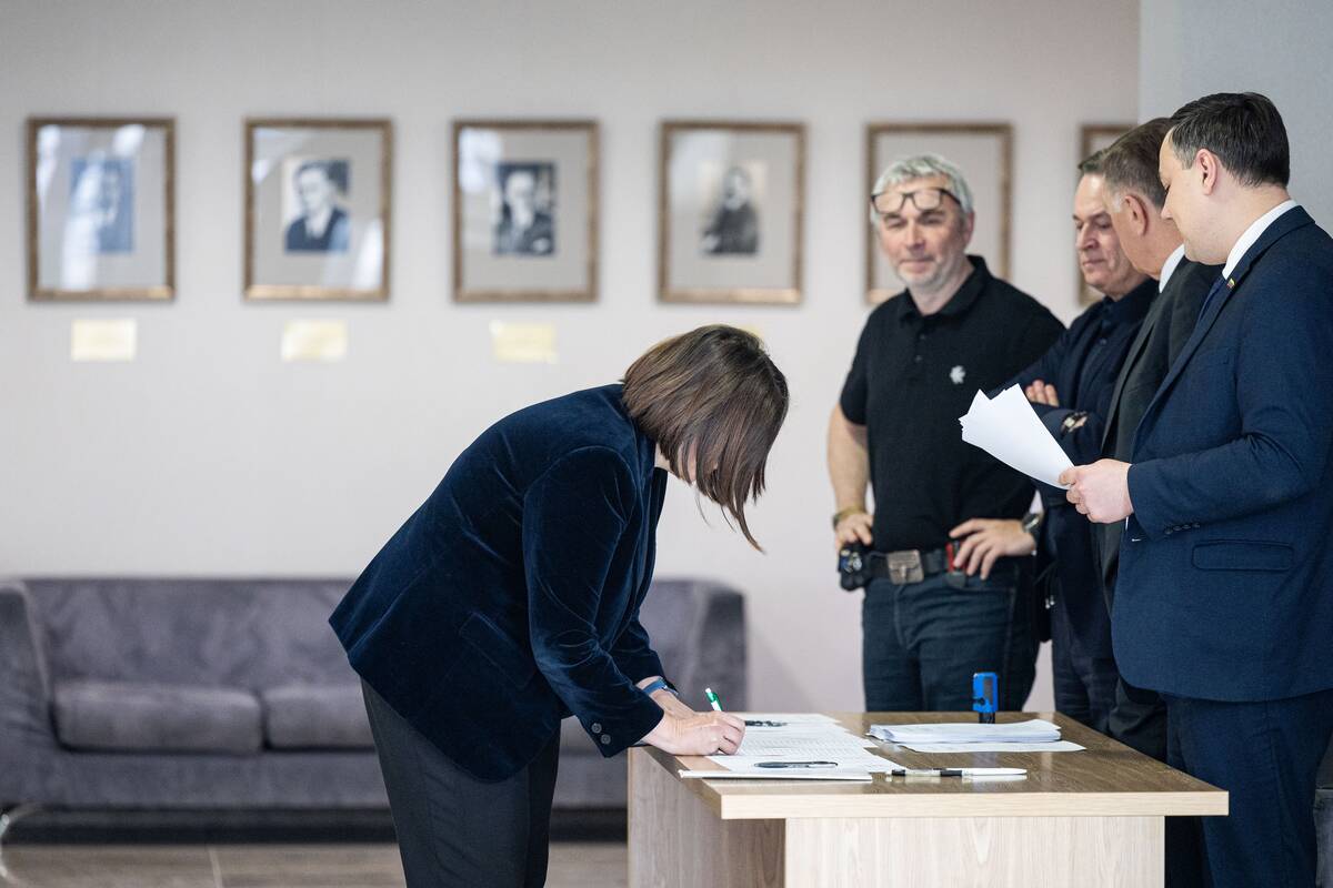 Balsavimas dėl nepasitikėjimo Seimo pirmininku Juozu Oleku
