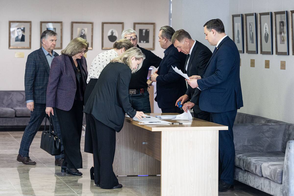 Balsavimas dėl nepasitikėjimo Seimo pirmininku Juozu Oleku