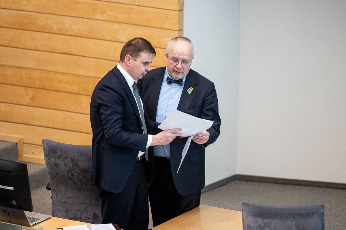 Balsavimas dėl nepasitikėjimo Seimo pirmininku Juozu Oleku