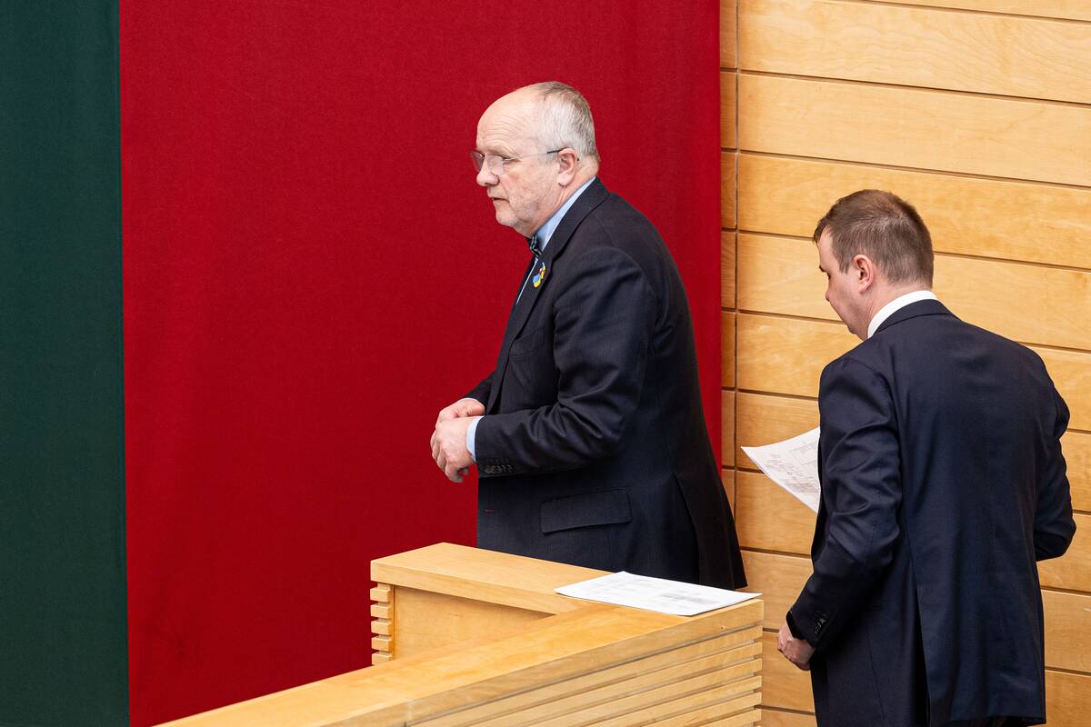 Balsavimas dėl nepasitikėjimo Seimo pirmininku Juozu Oleku