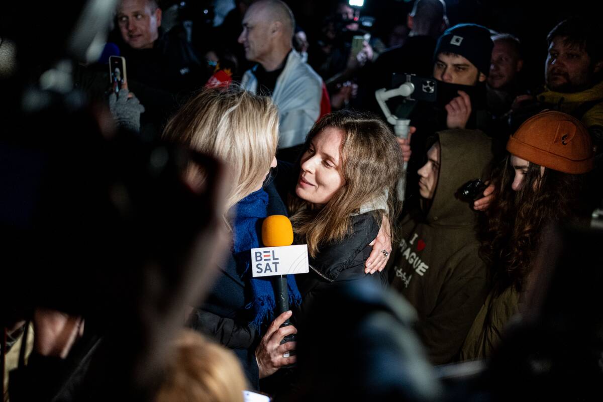 Į Lietuvą atvyko išlaisvinti Baltarusijos politiniai kaliniai 