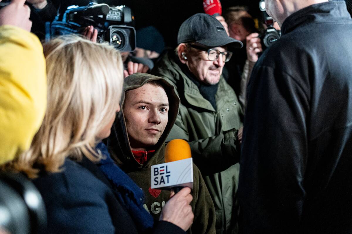 Į Lietuvą atvyko išlaisvinti Baltarusijos politiniai kaliniai 