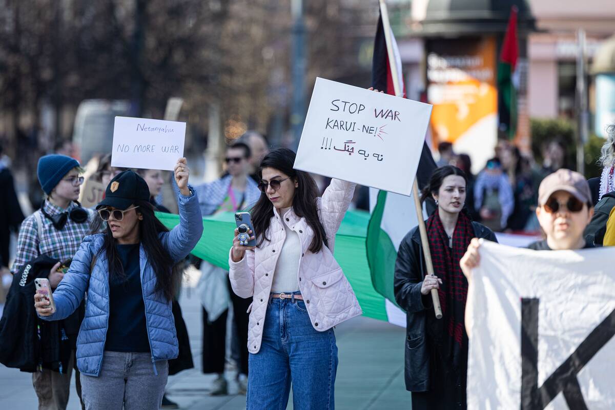 Eitynės prieš Izraelio ir JAV veiksmus Artimuosiuose Rytuose