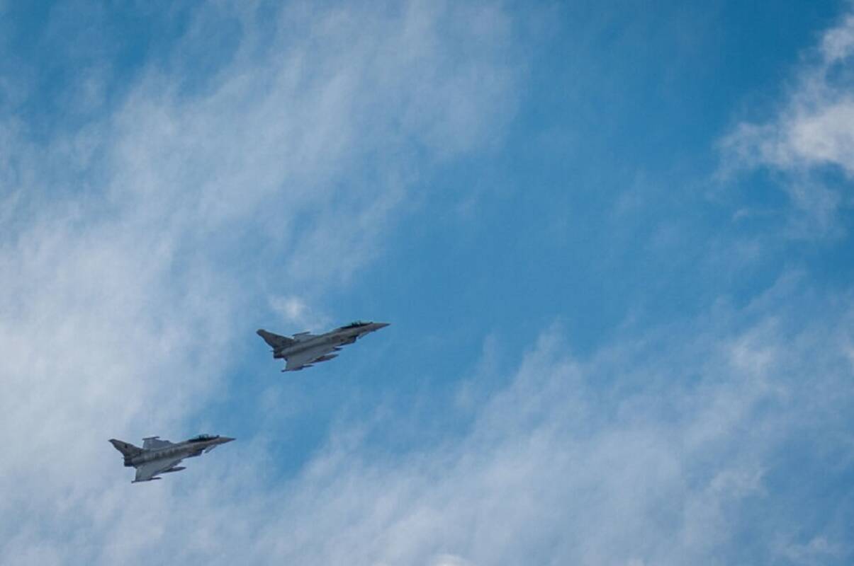 
<span>NATO naikintuvai šešis kartus kilo atpažinti ir lydėti Rusijos orlaivių</span>
